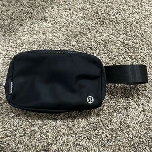 Black Lululemon Belt Bag